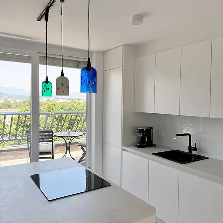 Luxe Penthouse With A Castle View Laibach Exterior foto