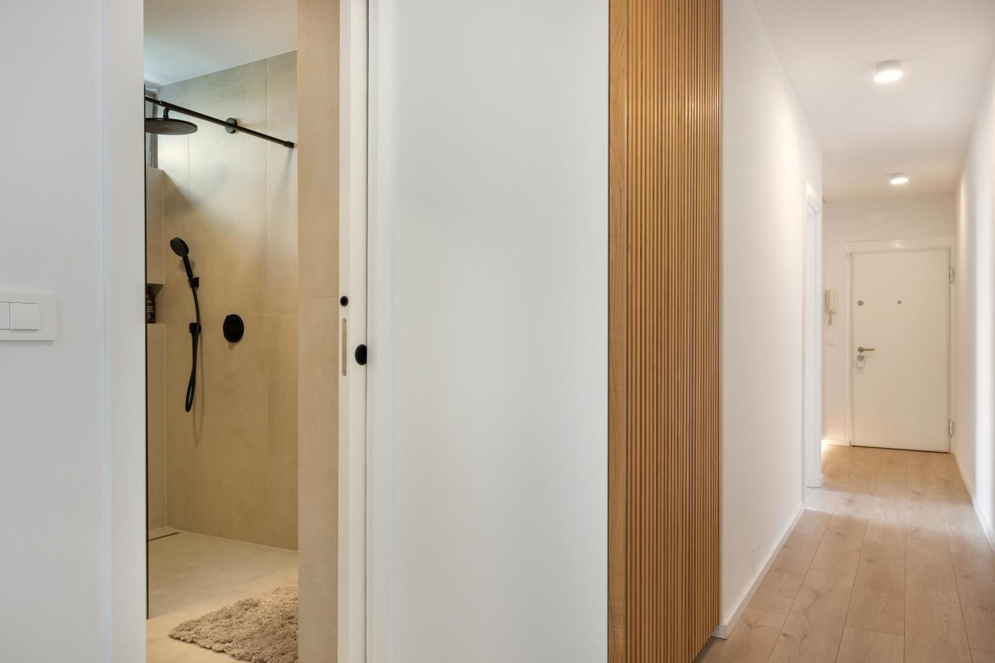 Luxe Penthouse With A Castle View Apartment Laibach